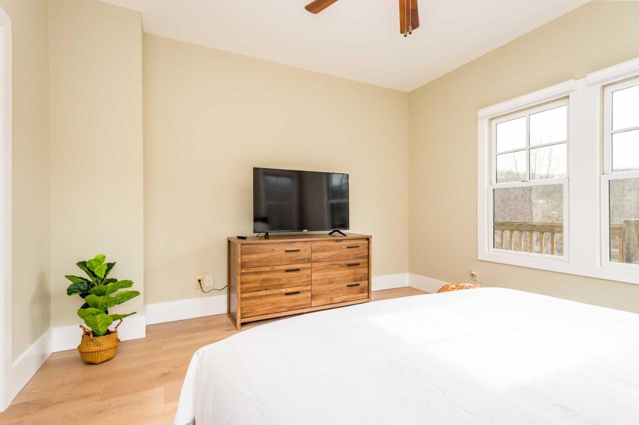Cullowhee Home With Game Room, Wraparound Decks Экстерьер фото